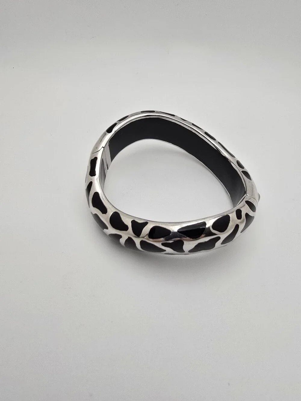 Rare $699 Signed Voreno 925 Safari Black Enamel Statement Bangle Bracelet E